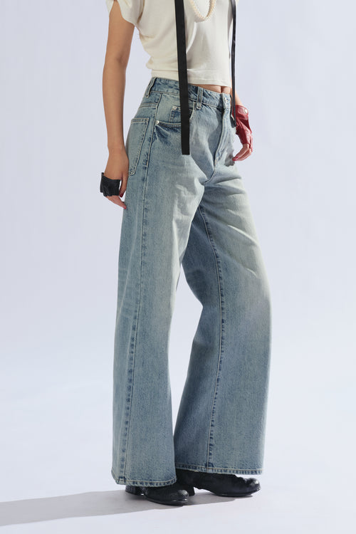 8ght 8ghts Charm ‘Chang’ Distressed Mid-Rise Vintage Women’s Straight-Leg Jeans